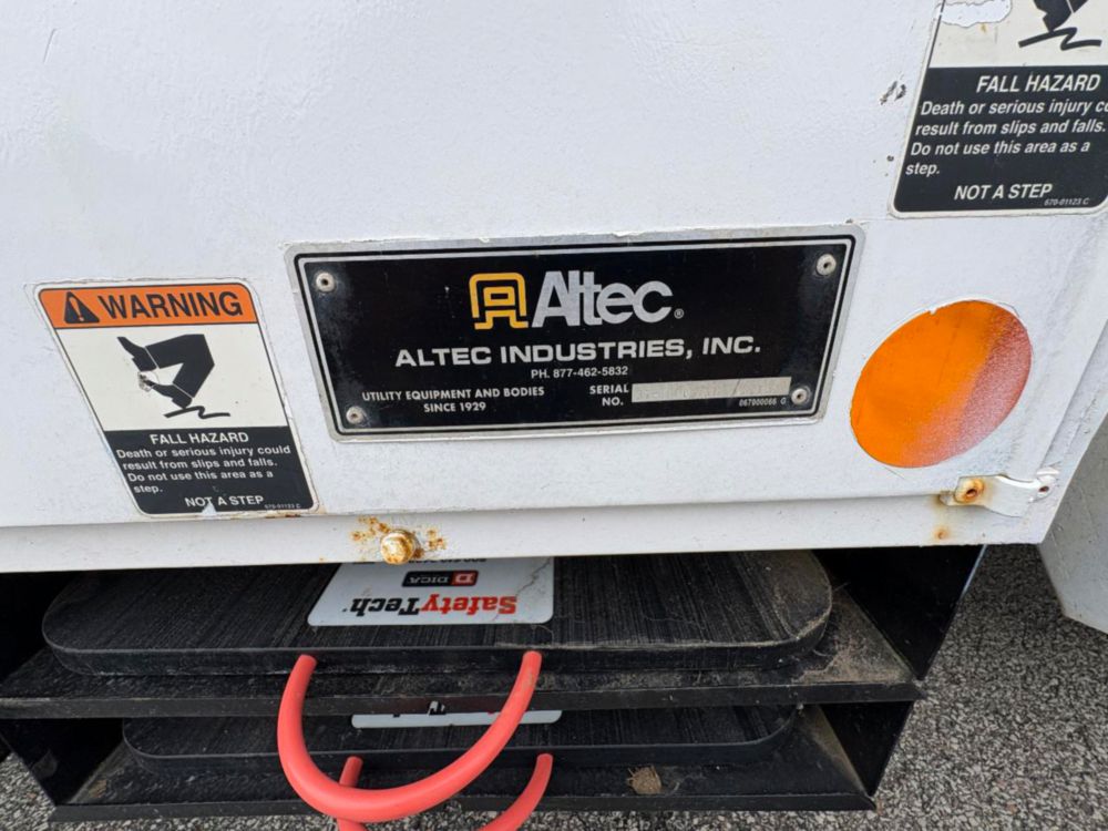 2017 Freightliner M2 Altec DC-47 T Digger Derrick Truck