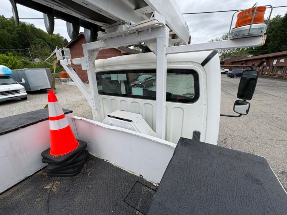 2017 Freightliner M2 Altec DC-47 T Digger Derrick Truck