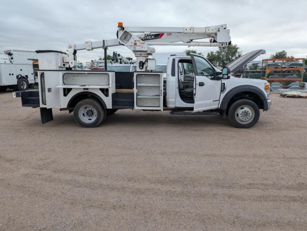 2020 Ford F-550 4x4 Terex LT-40 Bucket Truck