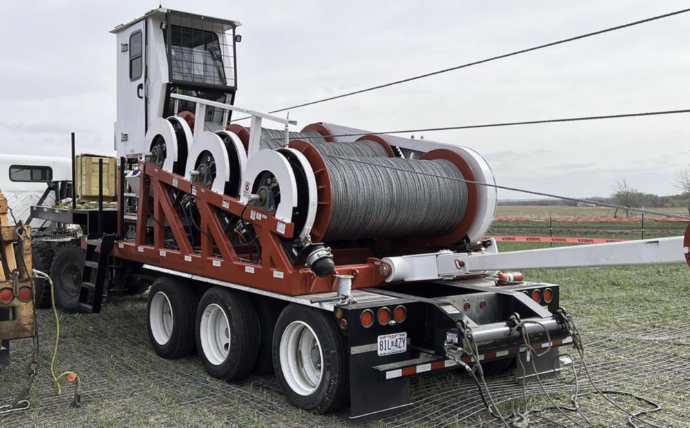 6,000 lbs 25,000 ft of 7/16” rope Three Drum Puller