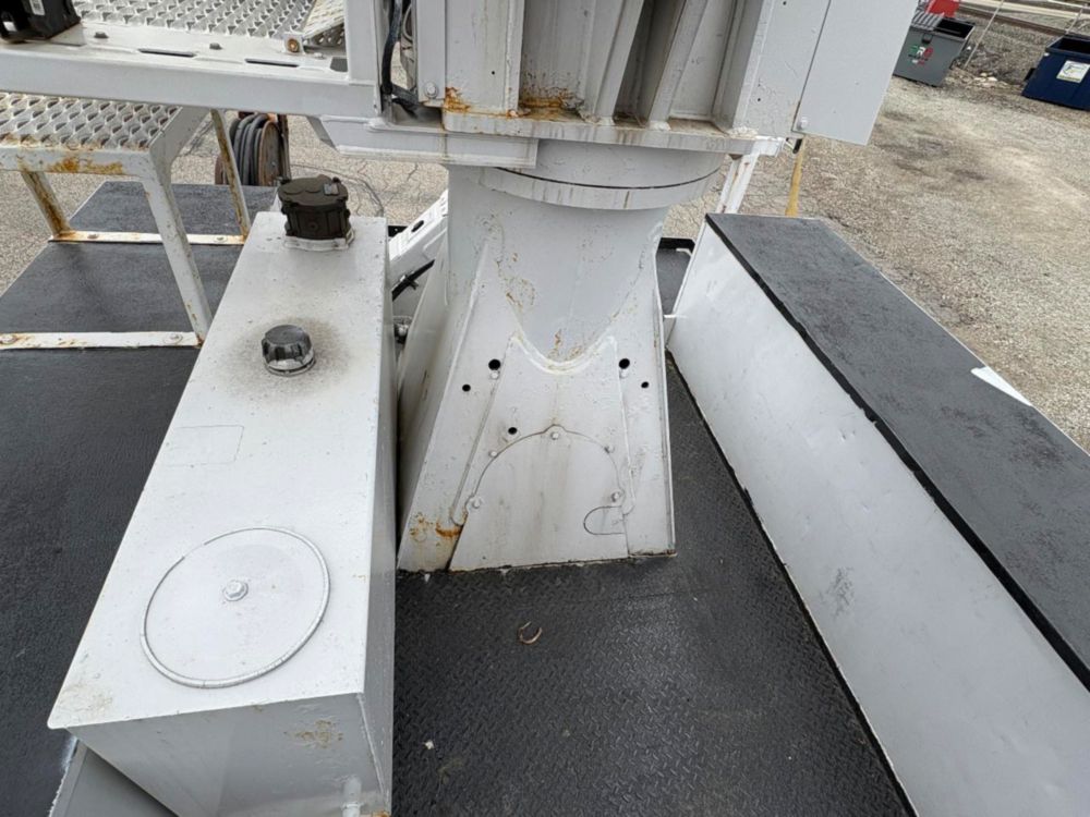 2017 Freightliner M2 Altec DC-47 T Digger Derrick Truck