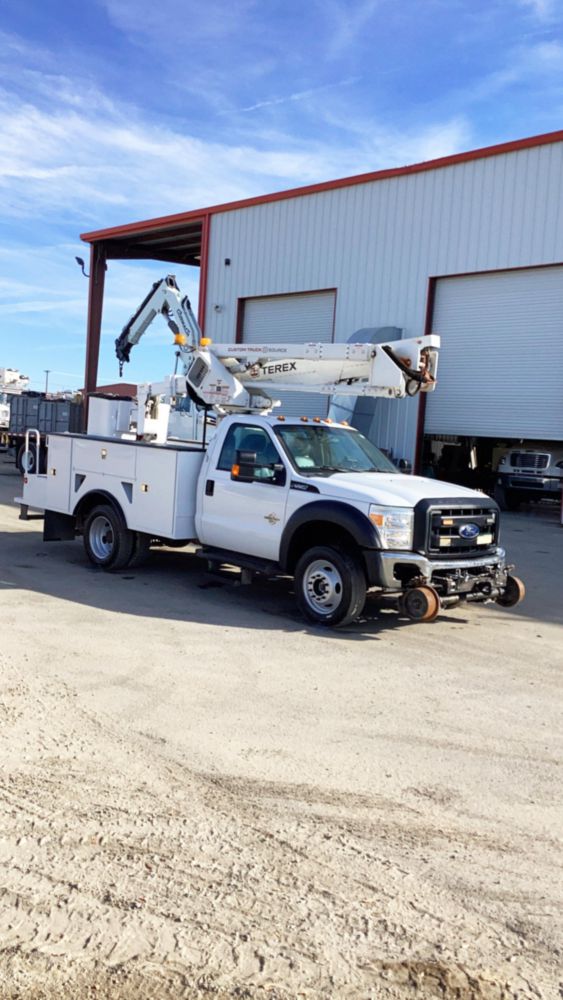 2016 Ford F550 4x4 Terex LT38 HiRail Bucket Truck