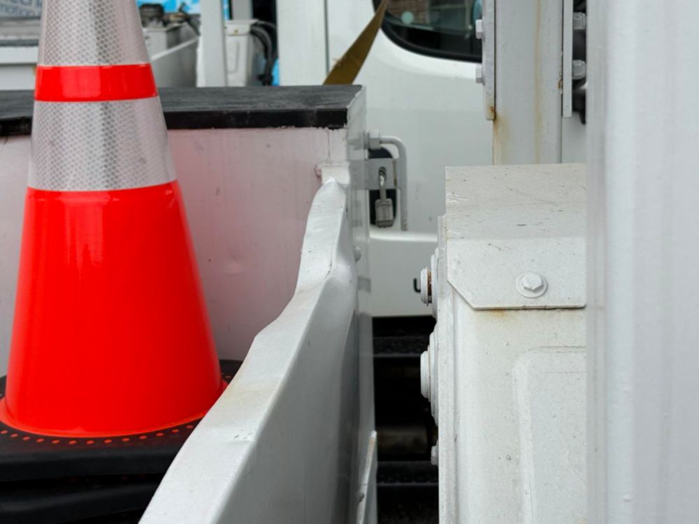 2017 Freightliner M2 Altec DC-47 T Digger Derrick Truck