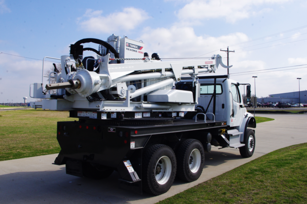 12 ft 32,000 ft-lb Pressure Digger