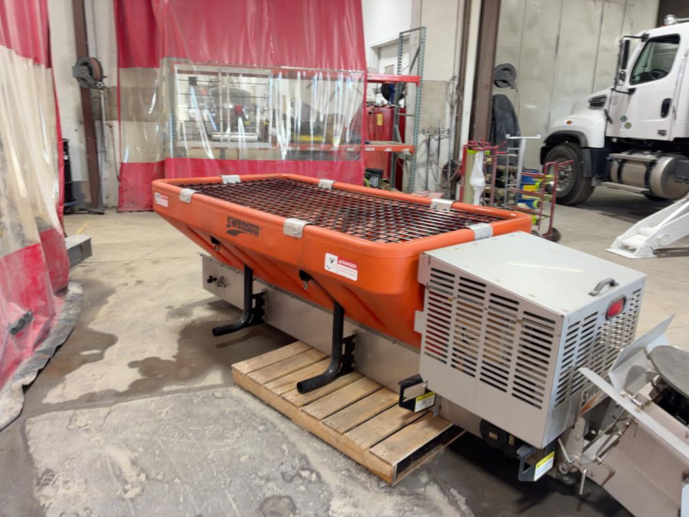 New Swenson V-Box Salt Spreader