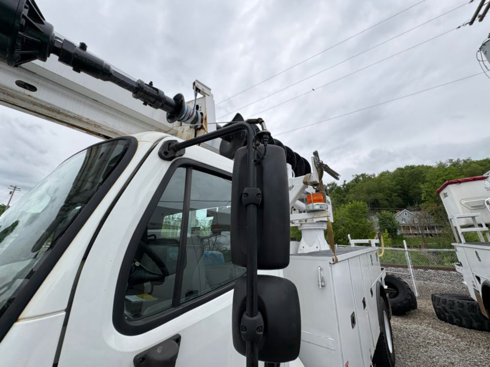 2017 Freightliner M2 Altec DC-47 T Digger Derrick Truck