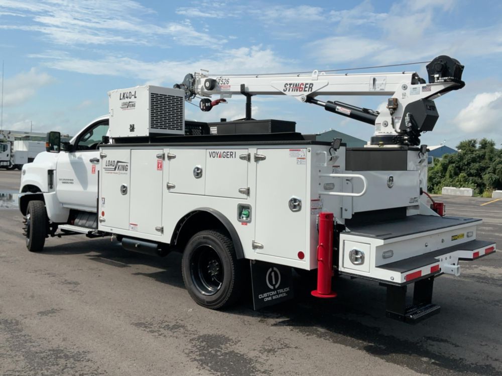 2023 Chevrolet 5500 4x4 Load King Voyager 1 Service Truck w/ Stinger 7526 Crane