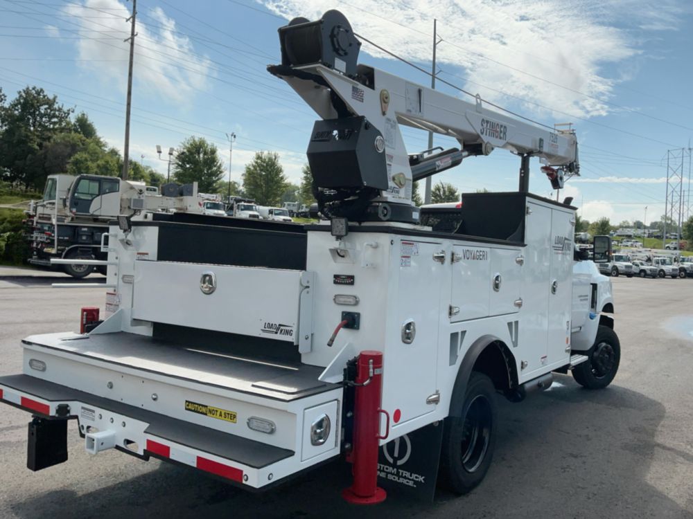 2023 Chevrolet 5500 4x4 Load King Voyager 1 Service Truck w/ Stinger 7526 Crane