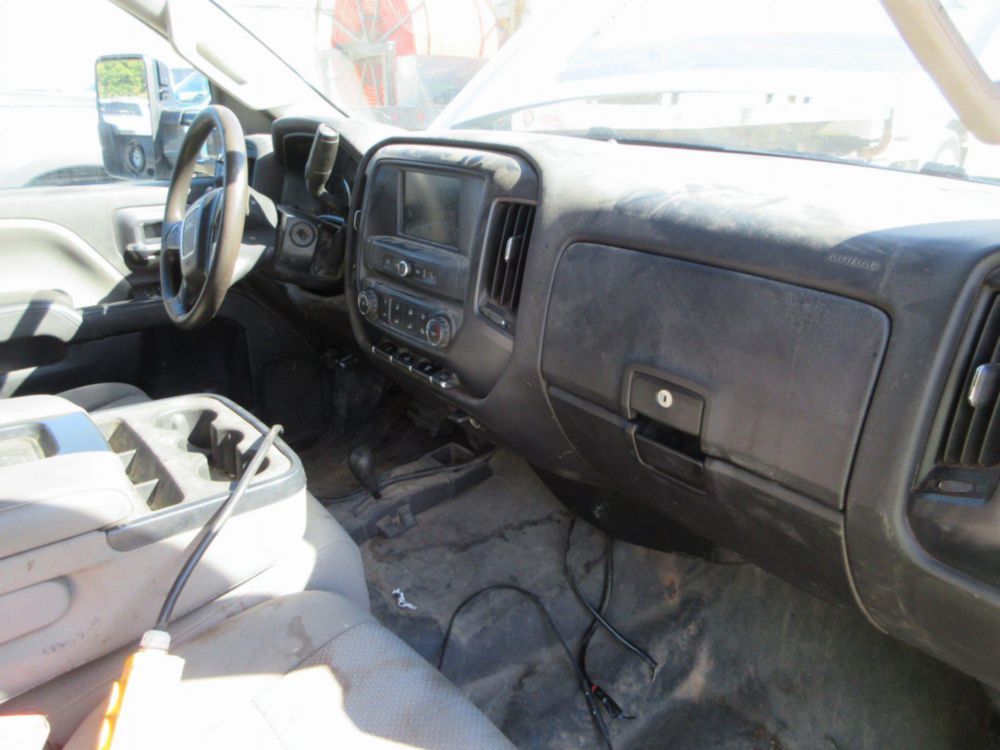 2016 GMC Sierra 3500 4x4 Crew Cab Dump Truck