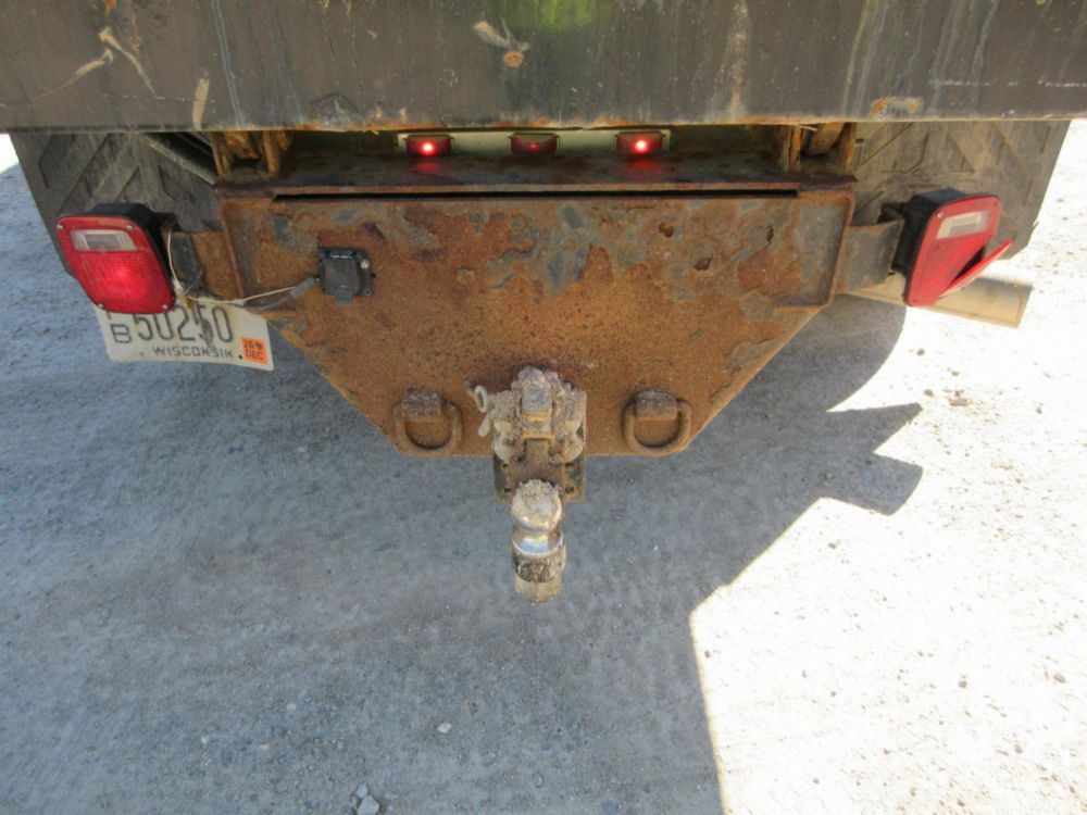 2016 GMC Sierra 3500 4x4 Crew Cab Dump Truck