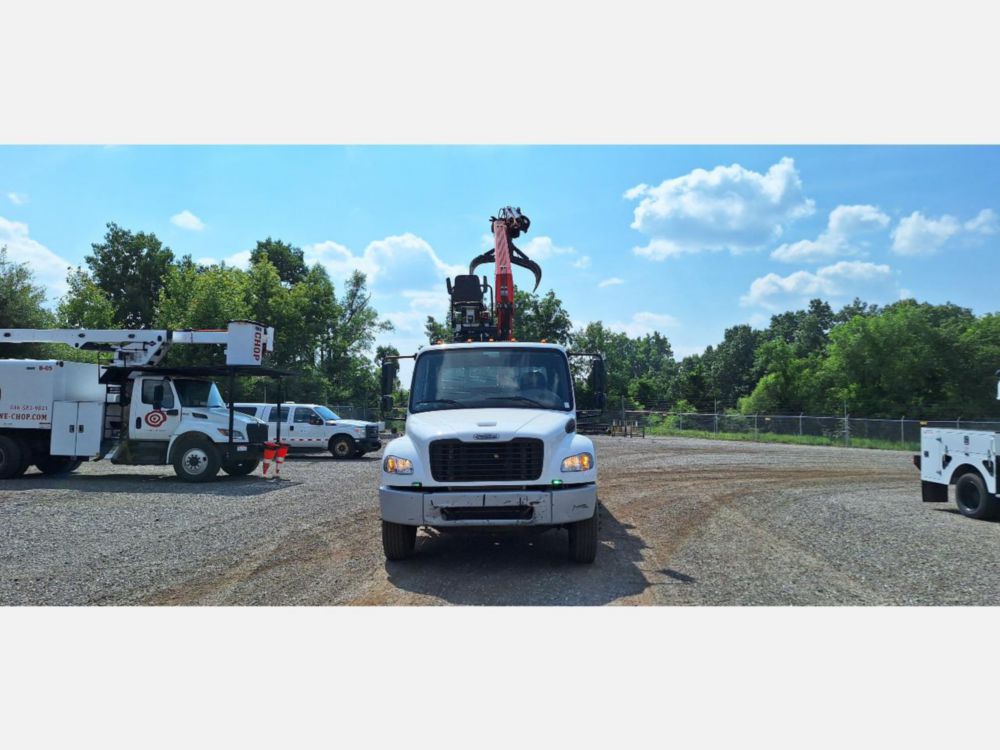 2022 Freightliner M2 Diesel 4x2 Fassi F-115 Grapple Truck