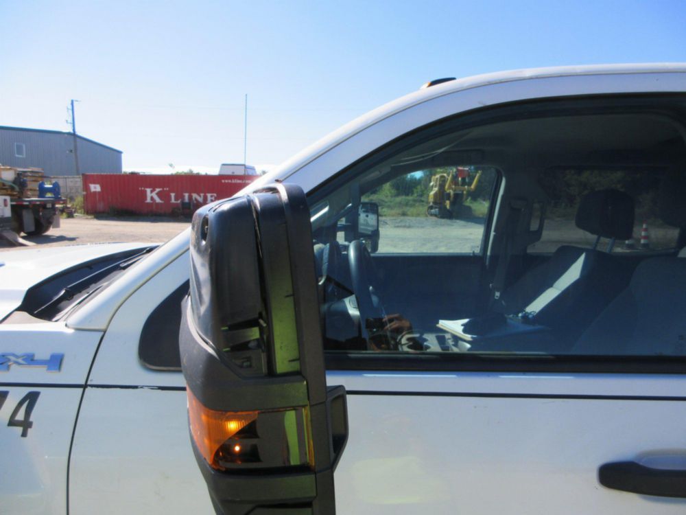 2016 GMC Sierra 3500 4x4 Crew Cab Dump Truck