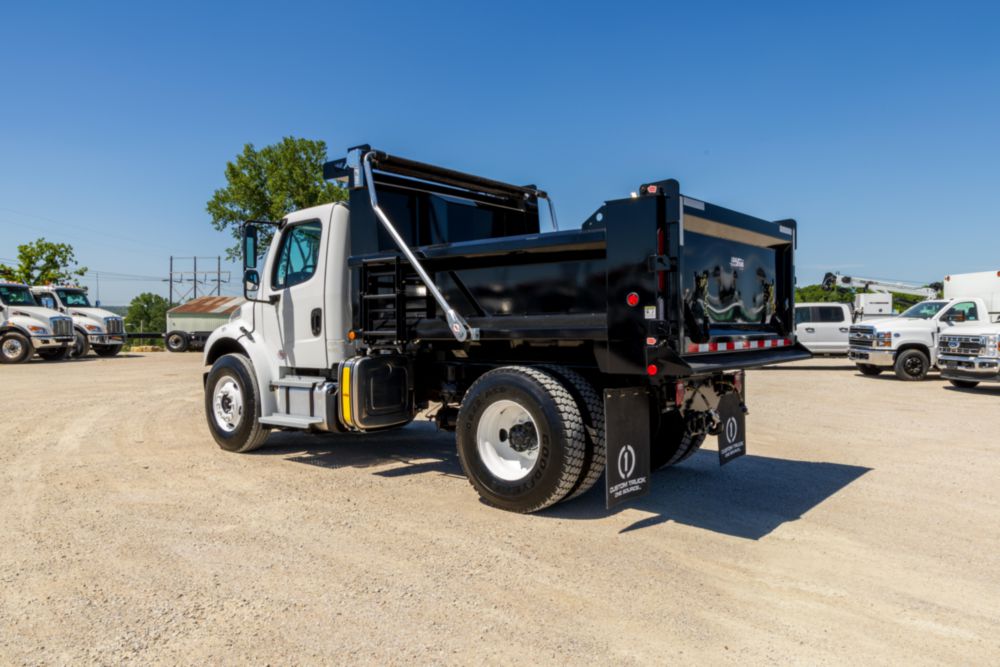 2019 Freightliner M2106 4x2 Load King 10 Ft. Dump Truck