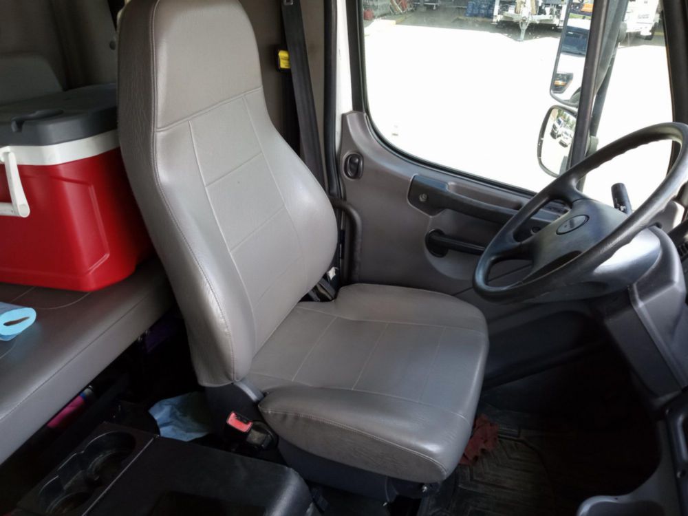 2014 Freightliner M2 4x2 Service Truck