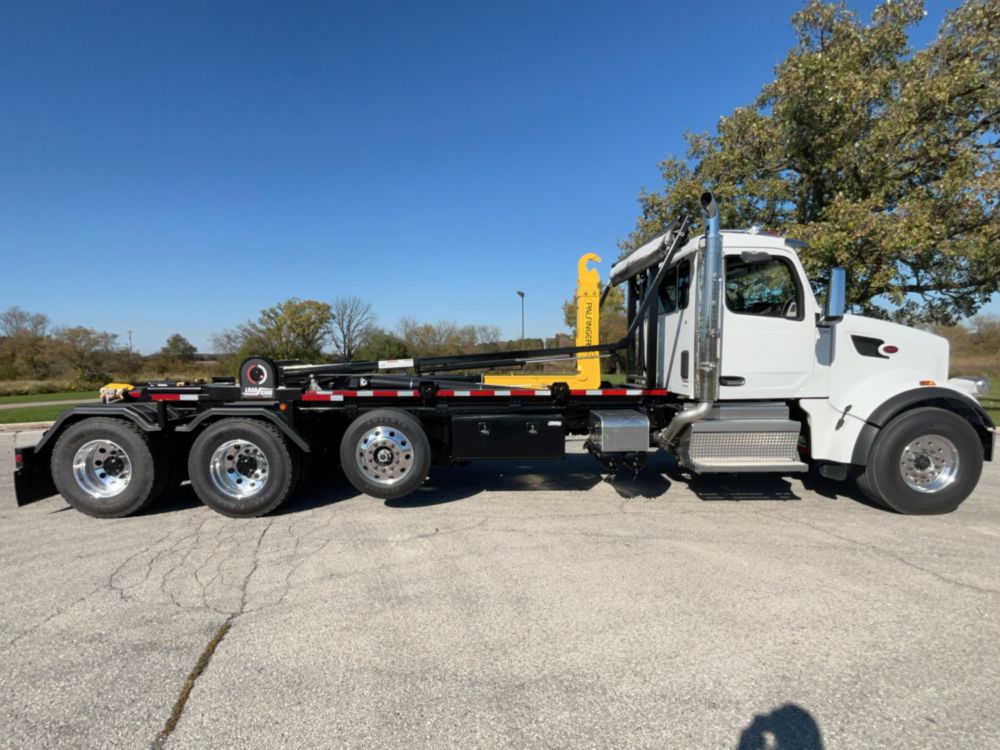 2027 Peterbilt 567 6x4 Palfinger HT 500 L TEC Hook Lift Truck