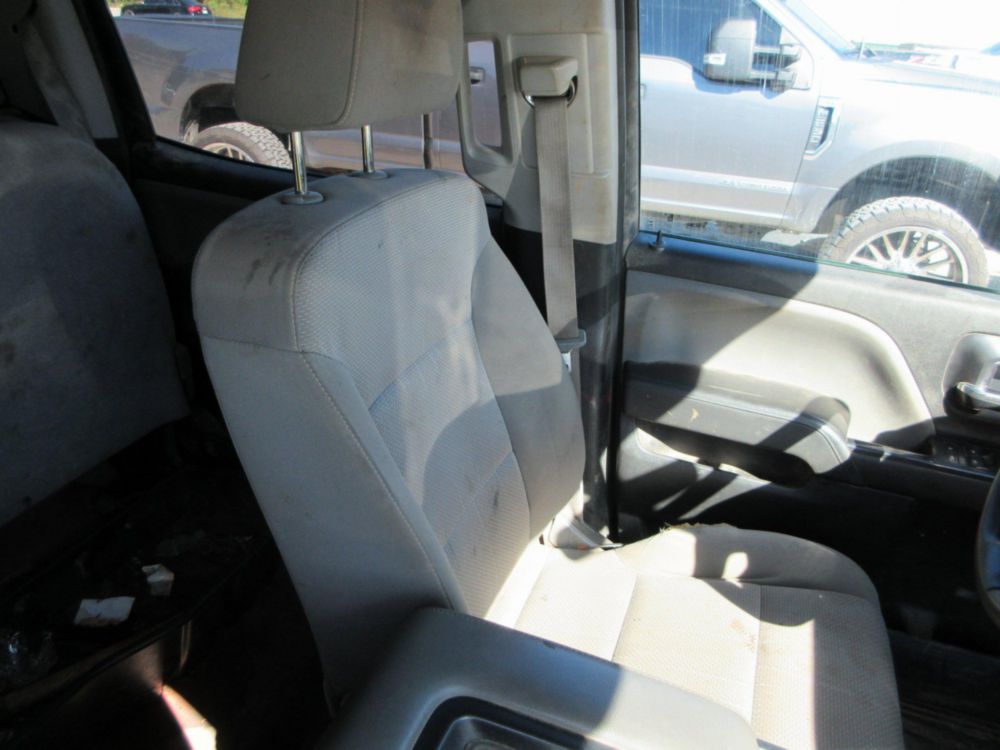 2016 GMC Sierra 3500 4x4 Crew Cab Dump Truck