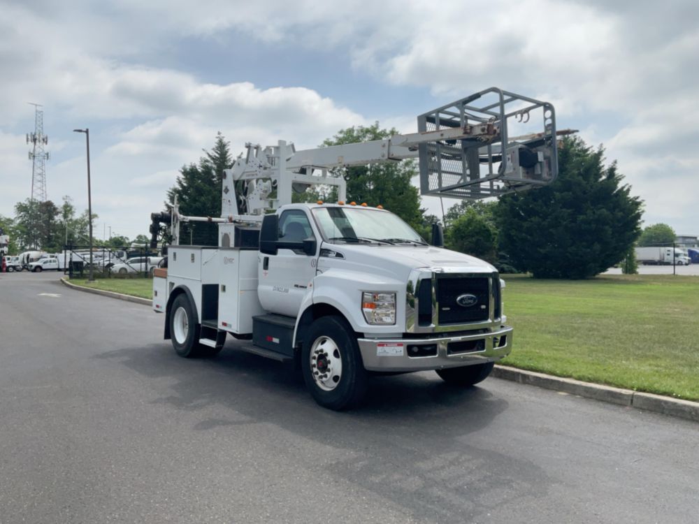 2019 Ford F750 4x2 Versalift VTP-40-NE Cable Placer