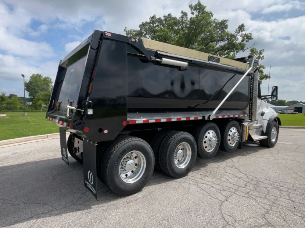 2027 Kenworth T880 10x4 Dump Truck