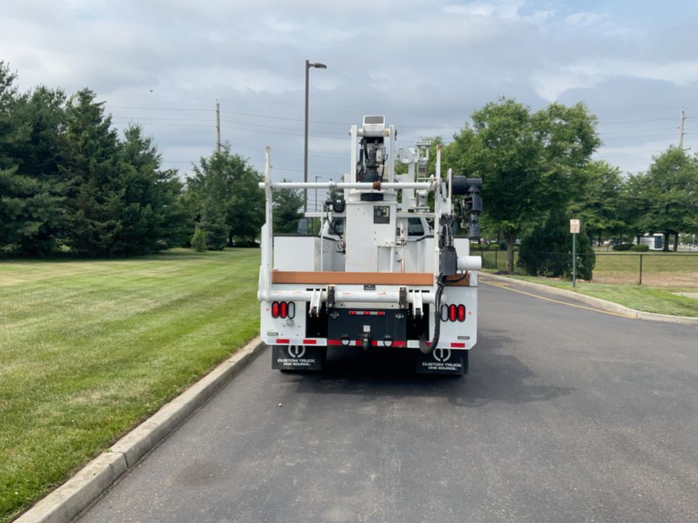 2019 Ford F750 4x2 Versalift VTP-40-NE Cable Placer