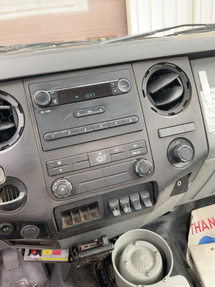 2019 Ford F750 4x2 Versalift VTP-40-NE Cable Placer