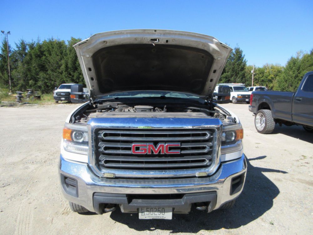 2016 GMC Sierra 3500 4x4 Crew Cab Dump Truck