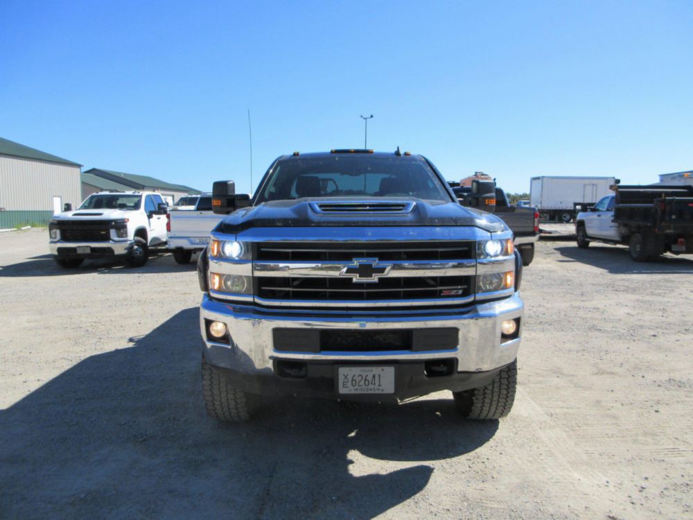 2019 Chevrolet 2500 Crew Cab 4x4 Pickup Truck