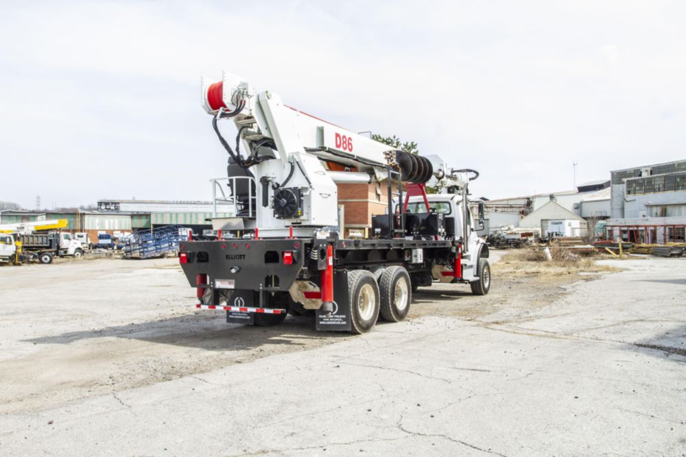 86 ft 50,000 lbs Digger Derrick
