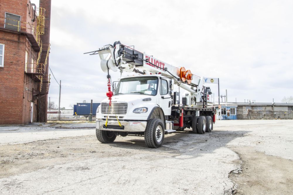 86 ft 50,000 lbs Digger Derrick