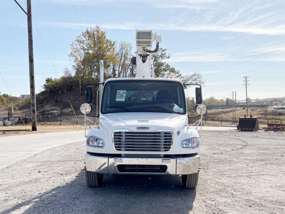 2027 Freightliner M2106 4x2 Load King STINGER 19-70 Boom Truck