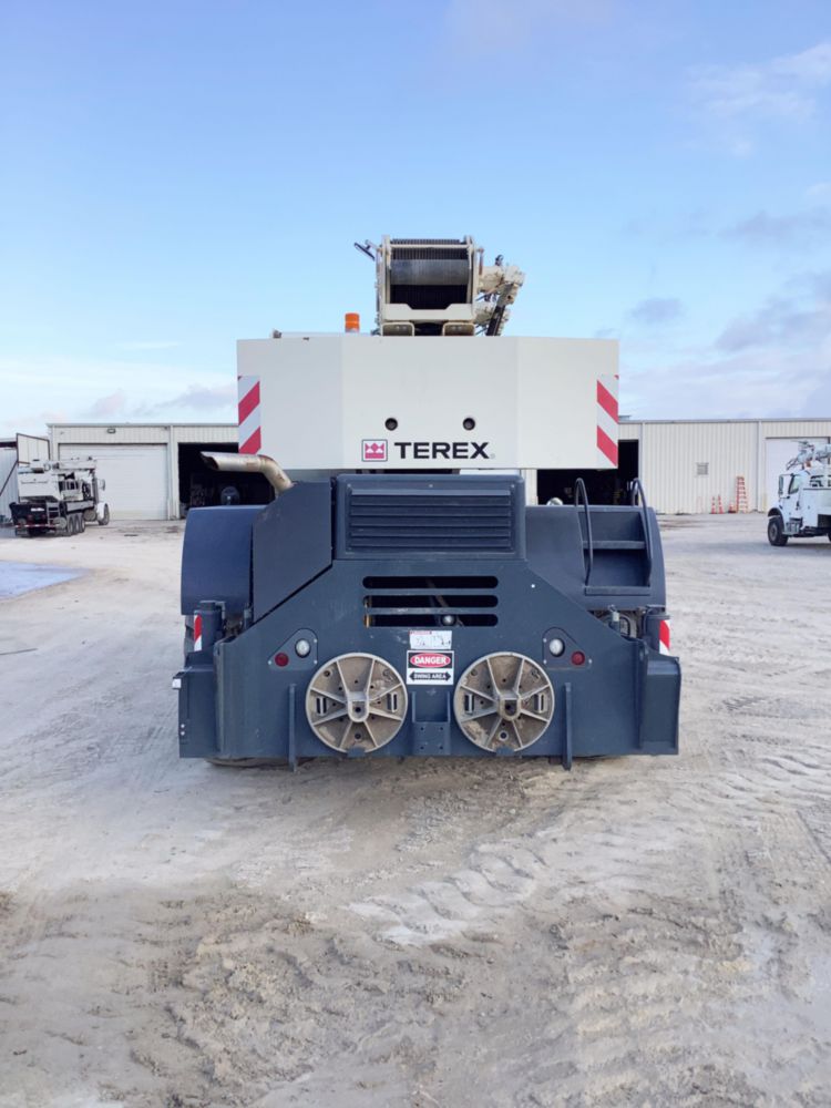 2013 Terex RT670 Rough Terrain Crane