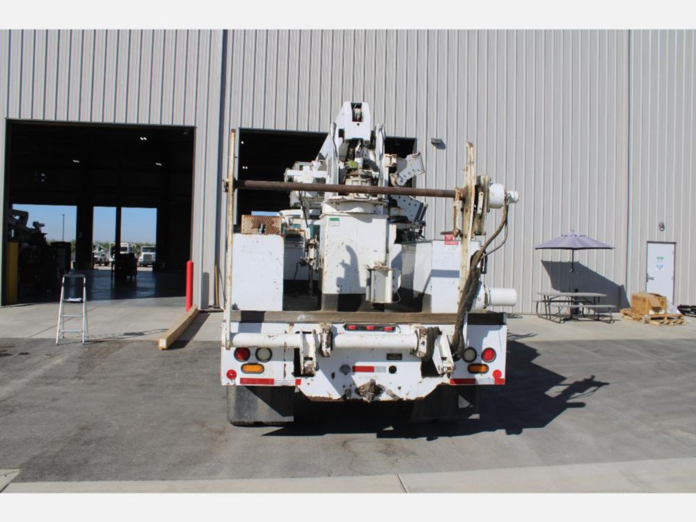 ETI 800-40 Cable Placer on 2017 Ford F650 4x2