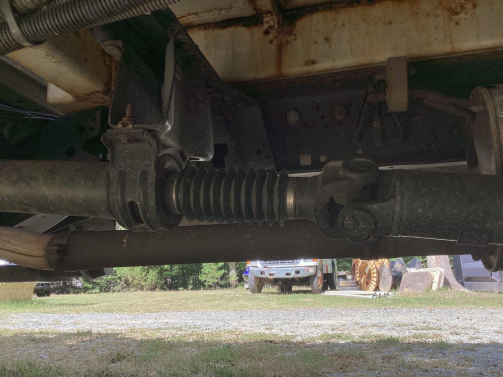 2018 Ford F-550 4x2 Posi Plus 700-40 Bucket Truck.