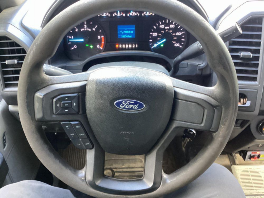 2018 Ford F-550 4x2 Posi Plus 700-40 Bucket Truck.