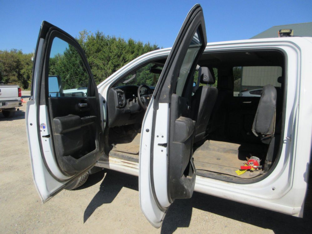 2023 Chevrolet 3500 Diesel 4x4 Service Truck