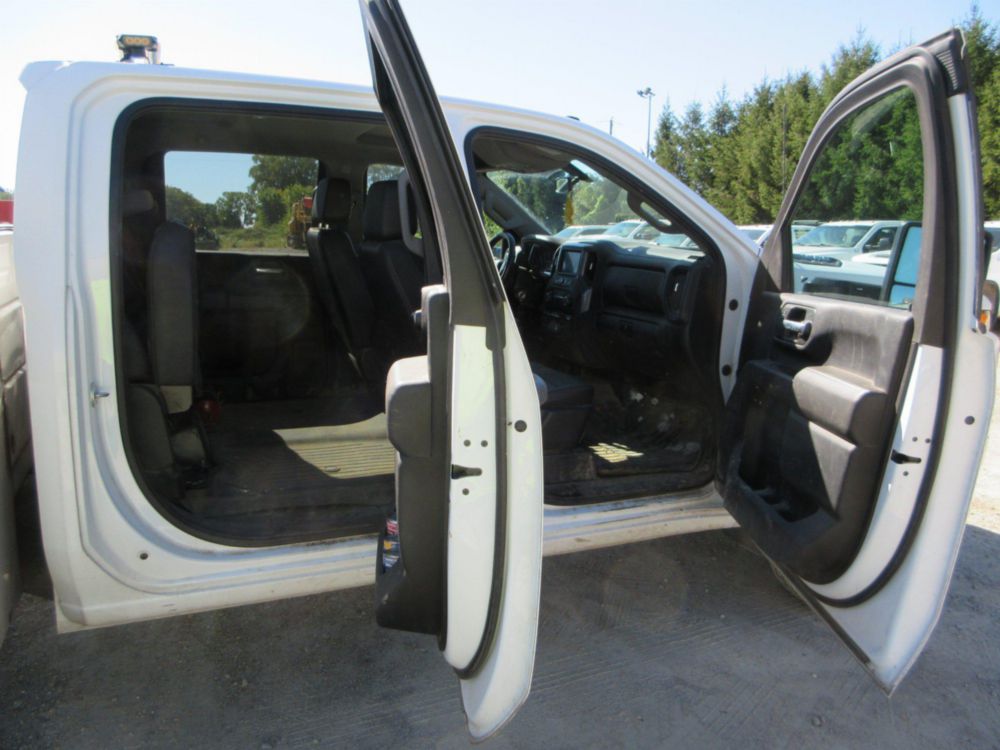 2023 Chevrolet 3500 Diesel 4x4 Service Truck