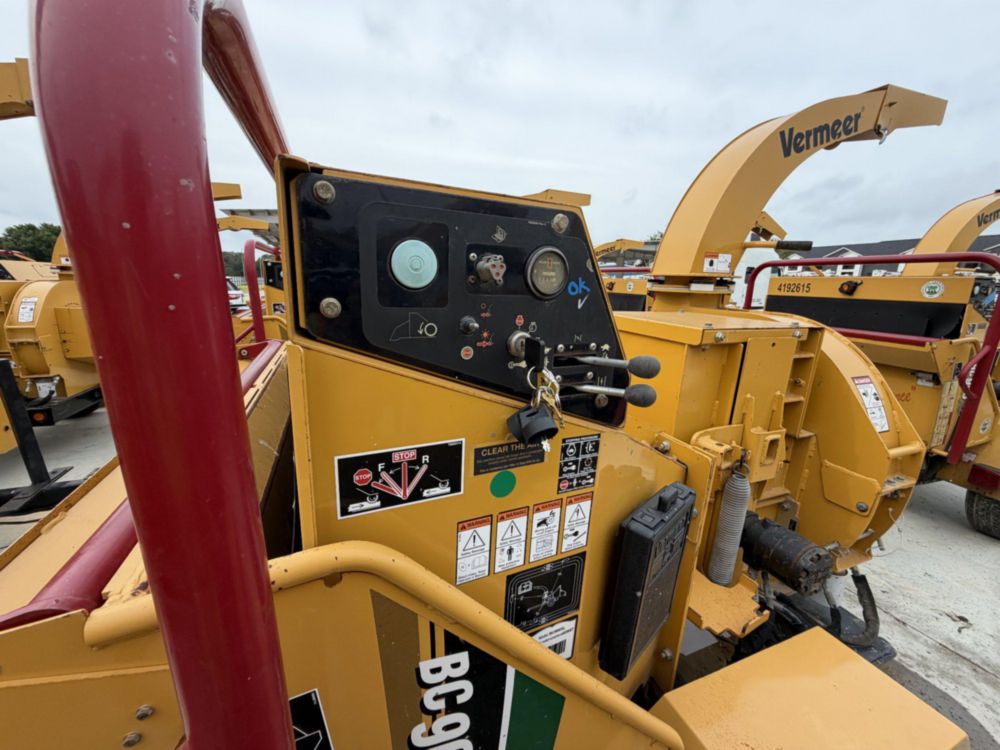 2019 Vermeer BC-900XL Brush Chipper