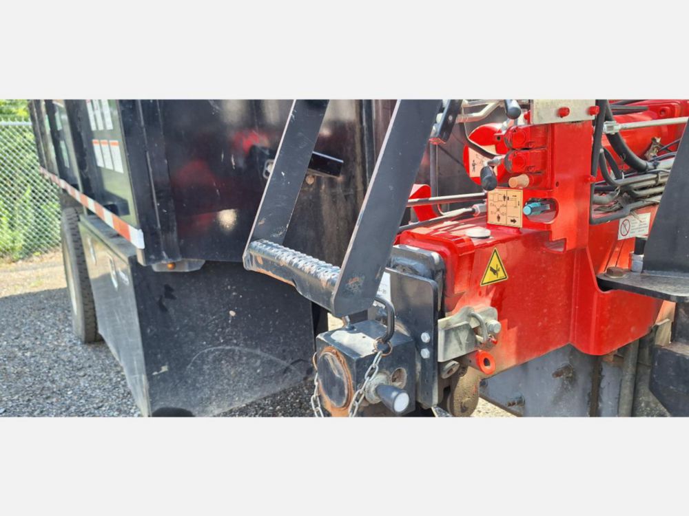 2022 Freightliner M2 Diesel 4x2 Fassi F-115 Grapple Truck