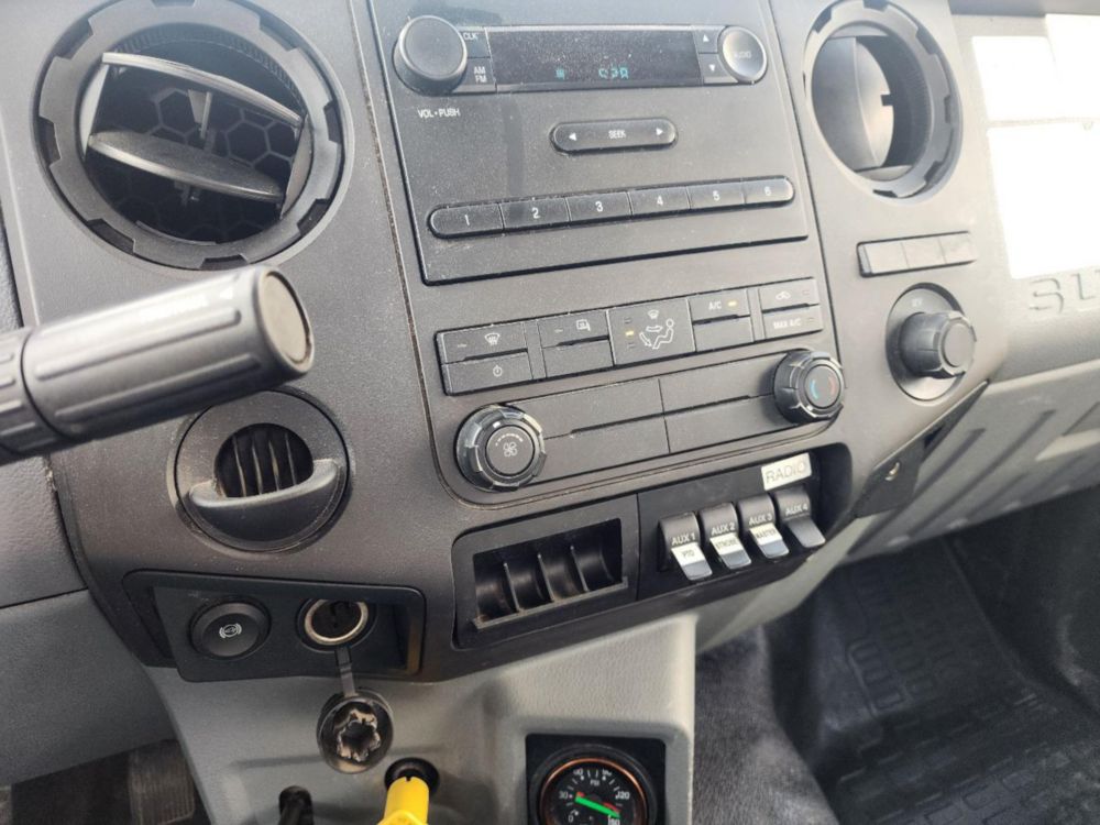 2019 Ford F-750 Diesel 4x2 Versalift TMD-2047T Digger Derrick Truck