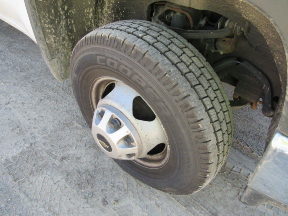 2023 Chevrolet 3500 Diesel 4x4 Service Truck