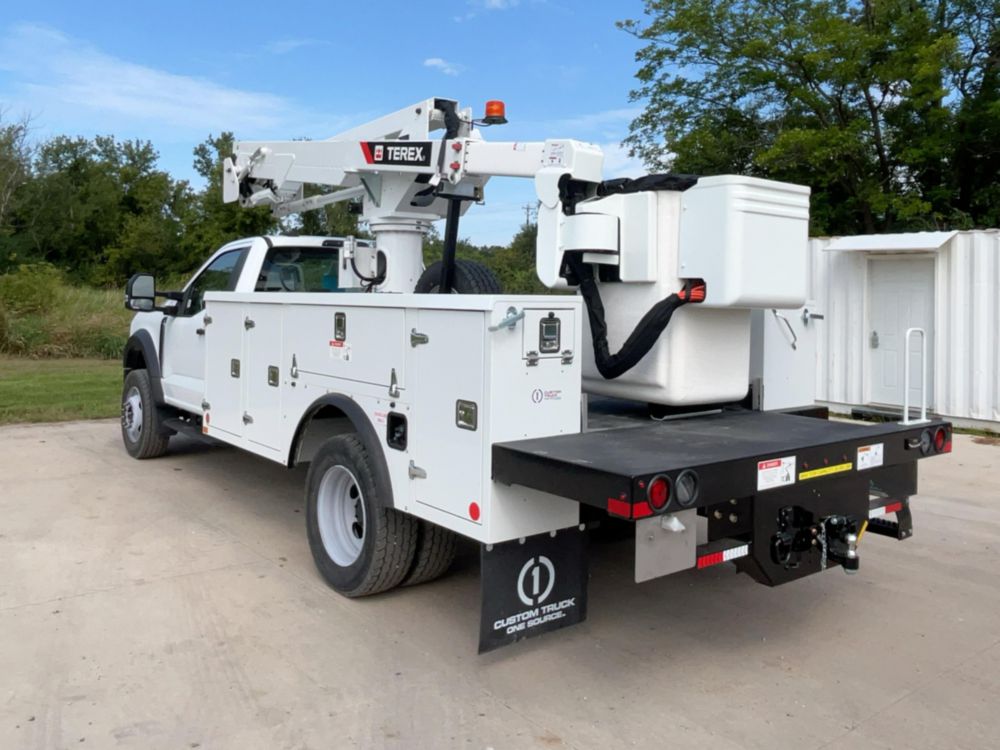 2026 Ford F600 4x4 Terex Utilities LT40 Bucket Truck
