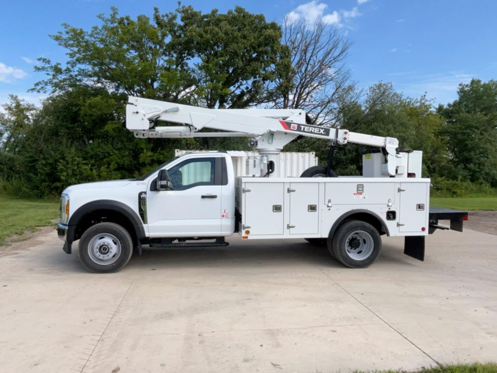 2026 Ford F600 4x4 Terex Utilities LT40 Bucket Truck