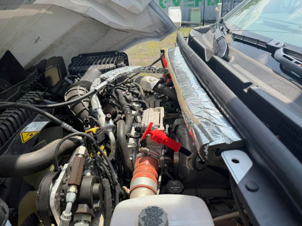 2022 Chevrolet 5500 4x2 Posi+ 700-40 Cable Placer Truck
