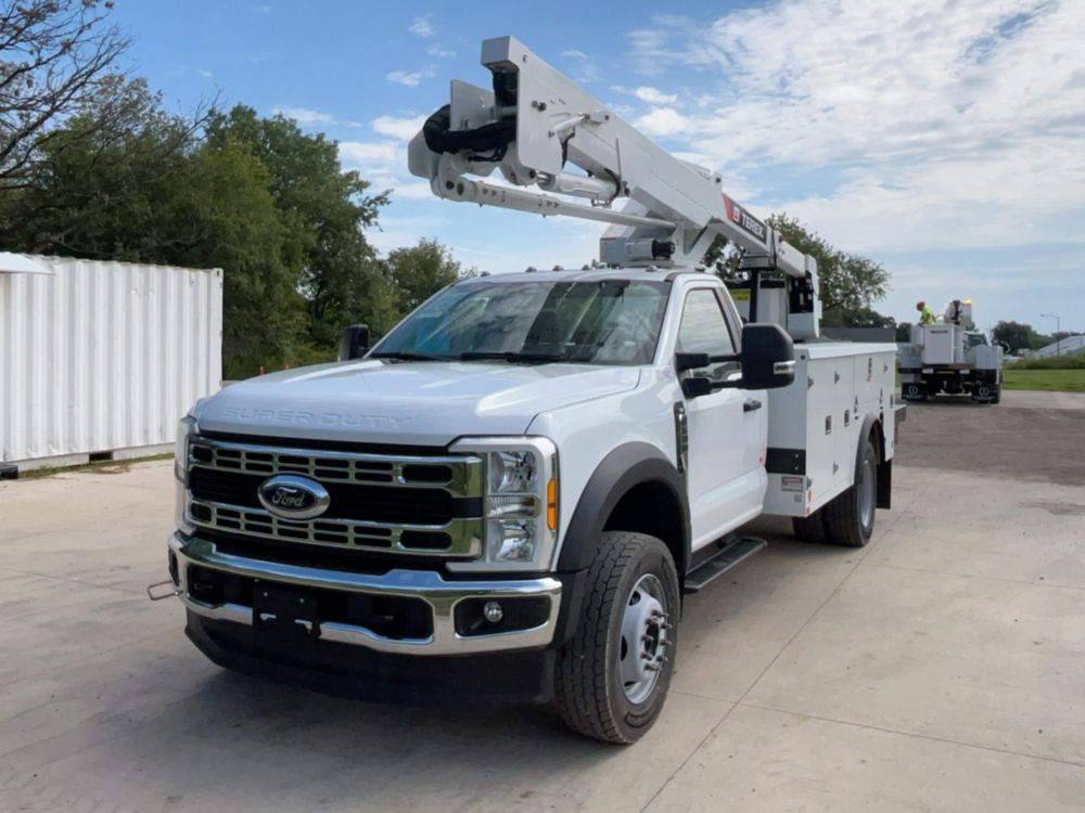 2026 Ford F600 4x4 Terex Utilities LT40 Bucket Truck