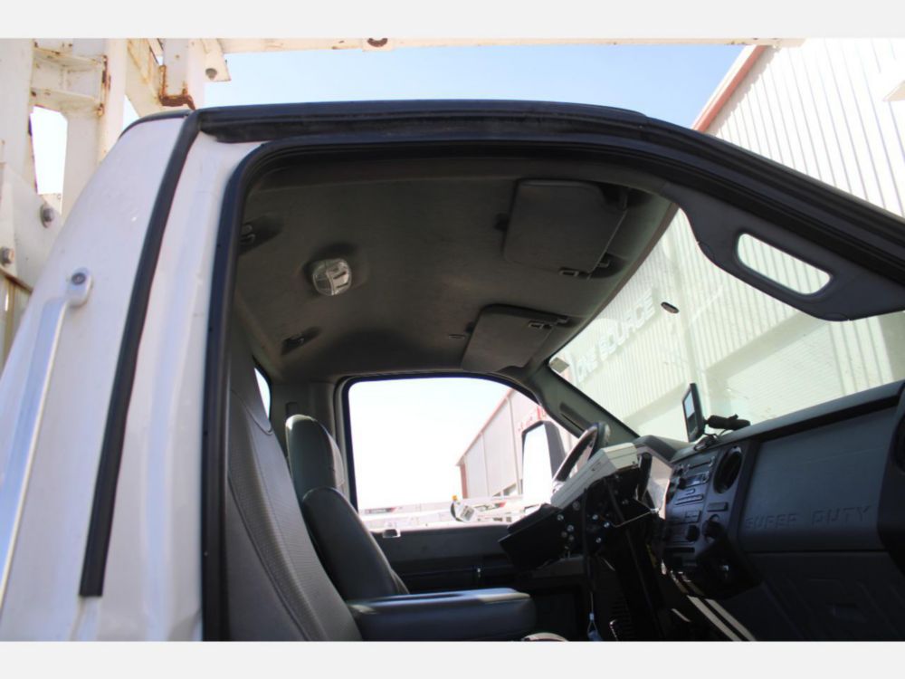 ETI 800-40 Cable Placer on 2017 Ford F650 4x2