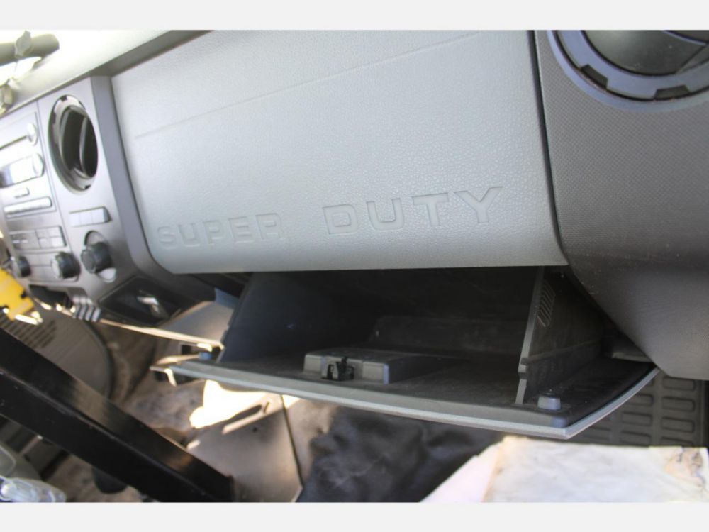 ETI 800-40 Cable Placer on 2017 Ford F650 4x2