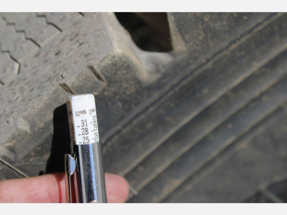 ETI 800-40 Cable Placer on 2017 Ford F650 4x2