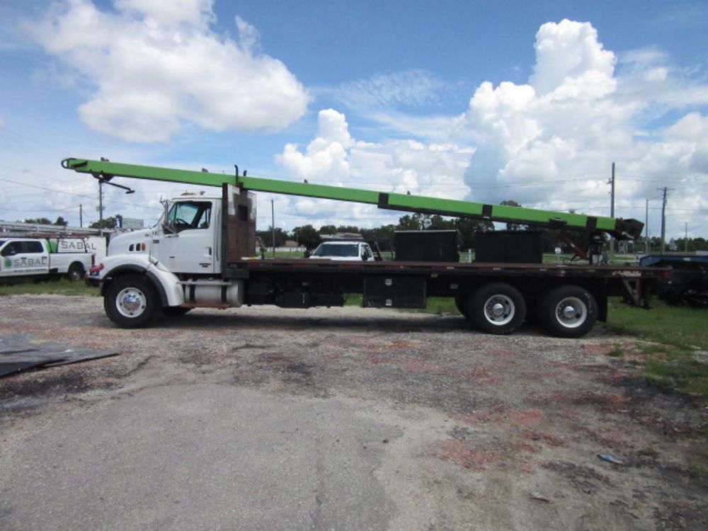 2007 Tandem Sterling L7500 Conveyor Truck