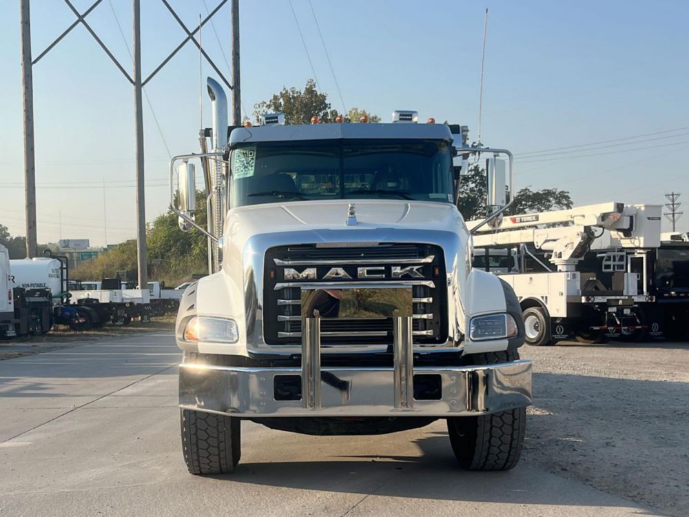 2025 Mack GR64BR 6x4 Palfinger HT 500 L TEC Hook Lift Truck