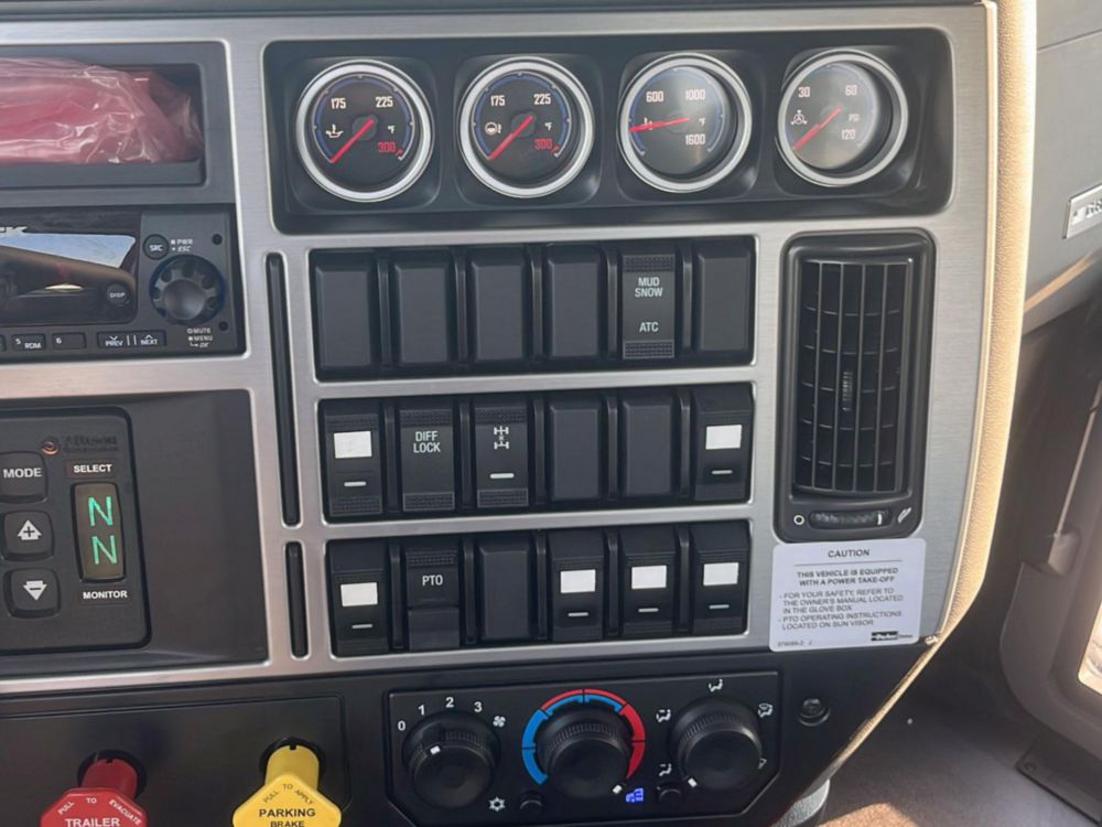 2025 Mack GR64BR 6x4 Palfinger HT 500 L TEC Hook Lift Truck