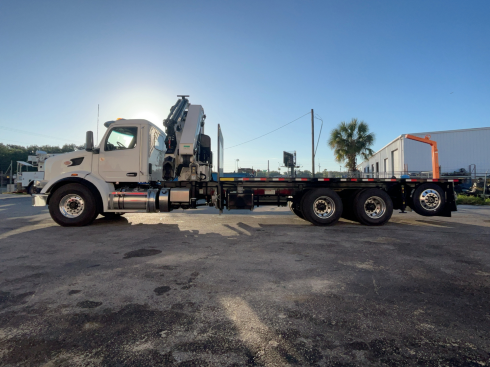 2025 Peterbilt 567 8x4 IMT 40/275 K5 Roofing Knuckleboom Crane Package 